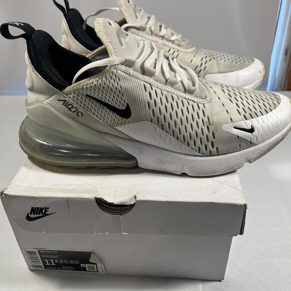 Nike Air Max 270 White Black AH8050-100 sz 11.5 Men's Running Fashion Comfort - Picture 1 of 9
